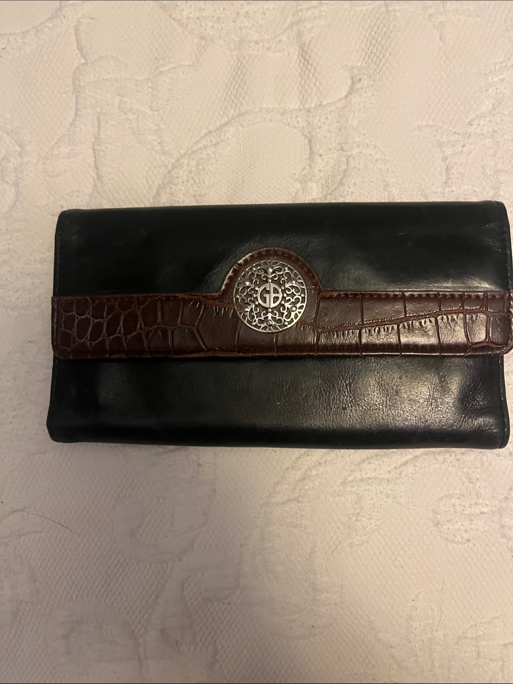 Giani Bernini Leather Clutch Wallet in Black and Brown with Decorative Medallion
